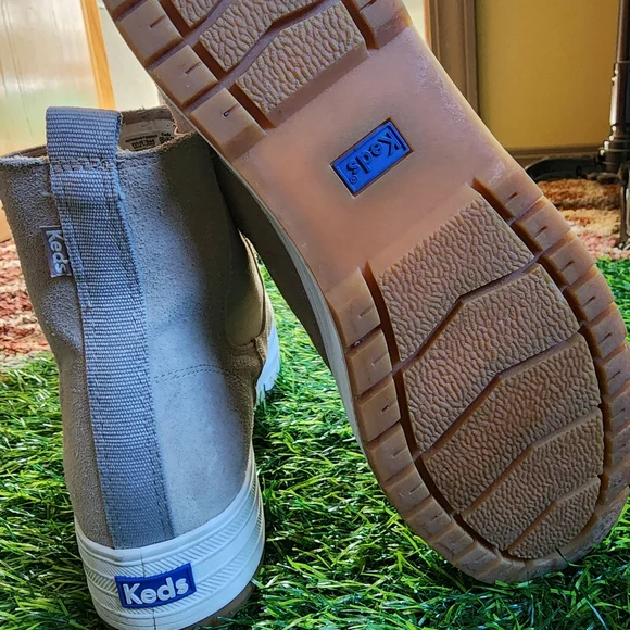 Keds Gray Platform Boots - Picture 4 of 6